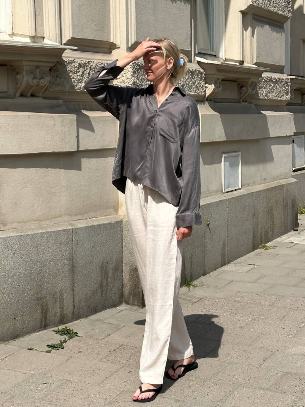 Djerf Avenue Ash Black On The Go Shirt
